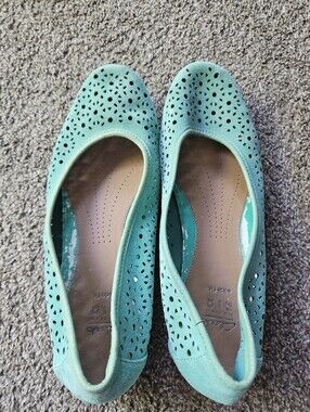 Clarks Blue Flats